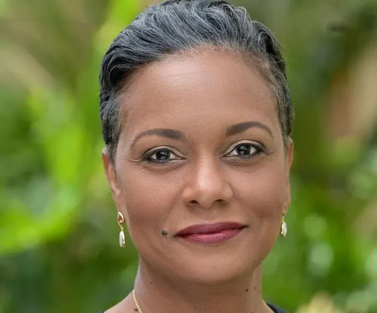 Tina Cambridge Cropped